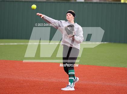 Thumbnail 3 in Kerens vs. Adams (Dallas ISD Invitational) photogallery.