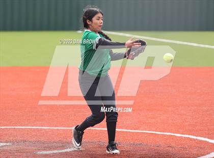 Thumbnail 2 in Kerens vs. Adams (Dallas ISD Invitational) photogallery.