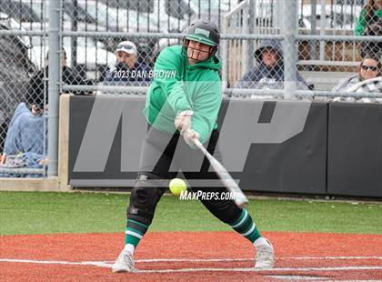 Thumbnail 3 in Kerens vs. Adams (Dallas ISD Invitational) photogallery.