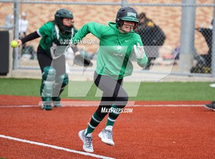 Thumbnail 1 in Kerens vs. Adams (Dallas ISD Invitational) photogallery.