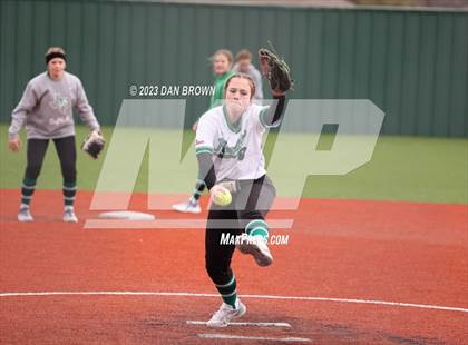 Thumbnail 3 in Kerens vs. Adams (Dallas ISD Invitational) photogallery.