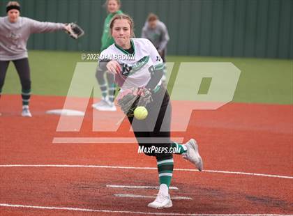Thumbnail 1 in Kerens vs. Adams (Dallas ISD Invitational) photogallery.