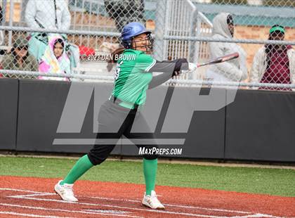 Thumbnail 3 in Kerens vs. Adams (Dallas ISD Invitational) photogallery.