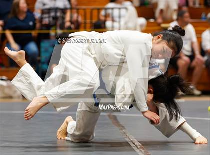 Thumbnail 3 in OIA Eastern Division Championship photogallery.