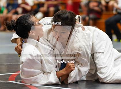 Thumbnail 1 in OIA Eastern Division Championship photogallery.