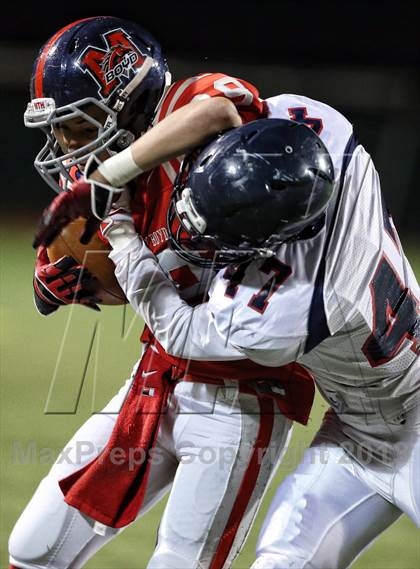 Thumbnail 3 in Boyd Navy vs. Allen photogallery.