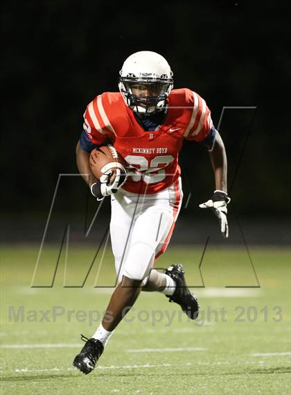 Thumbnail 2 in Boyd Navy vs. Allen photogallery.