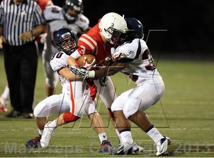 Thumbnail 3 in Boyd Navy vs. Allen photogallery.