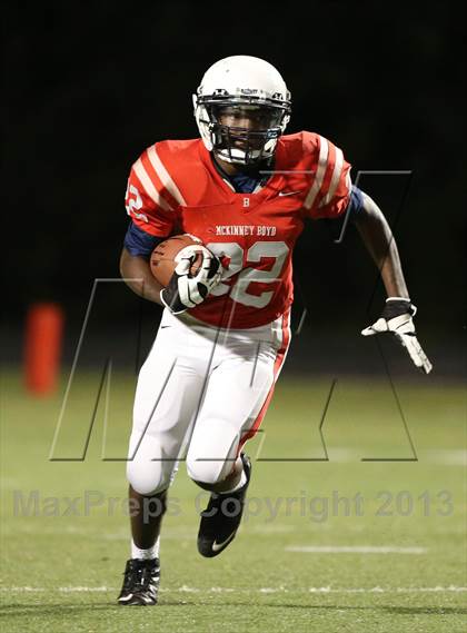 Thumbnail 3 in Boyd Navy vs. Allen photogallery.