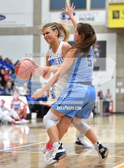Thumbnail 1 in Bingham vs. Layton (UHSAA 6A First Round) photogallery.