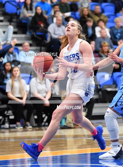 Thumbnail 2 in Bingham vs. Layton (UHSAA 6A First Round) photogallery.
