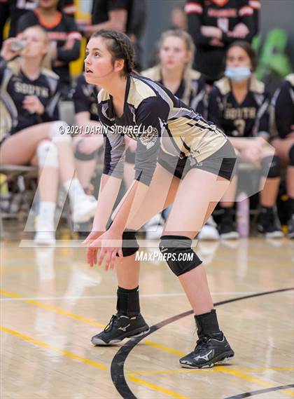 Thumbnail 3 in La Jolla Country Day vs. South Anchorage (Nike Tournament of Champions)  photogallery.