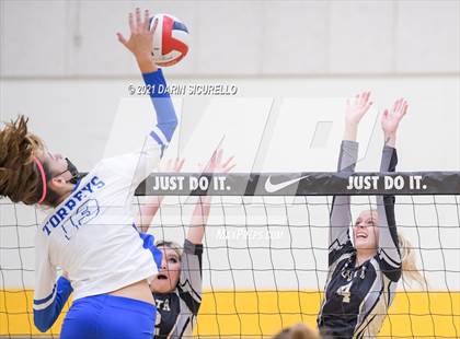 Thumbnail 3 in La Jolla Country Day vs. South Anchorage (Nike Tournament of Champions)  photogallery.