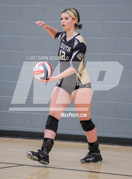 Thumbnail 1 in La Jolla Country Day vs. South Anchorage (Nike Tournament of Champions)  photogallery.