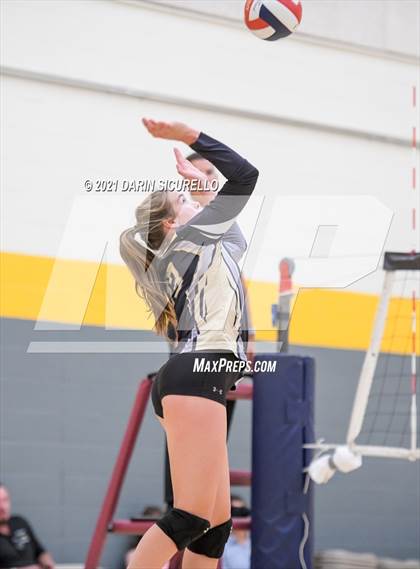 Thumbnail 1 in La Jolla Country Day vs. South Anchorage (Nike Tournament of Champions)  photogallery.