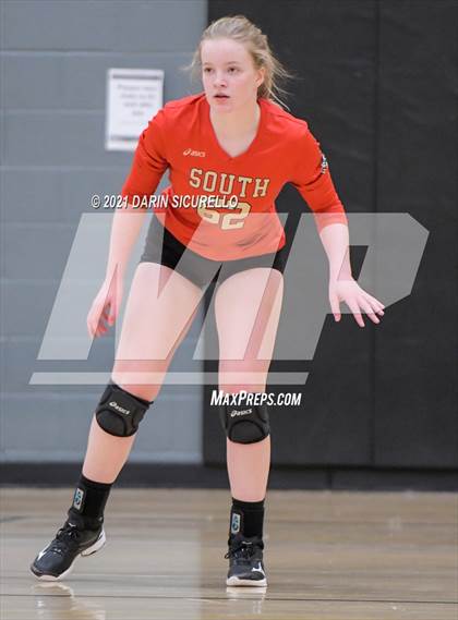 Thumbnail 2 in La Jolla Country Day vs. South Anchorage (Nike Tournament of Champions)  photogallery.