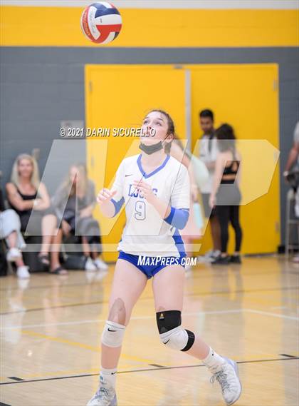 Thumbnail 1 in La Jolla Country Day vs. South Anchorage (Nike Tournament of Champions)  photogallery.