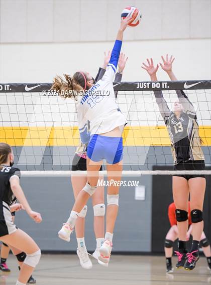 Thumbnail 3 in La Jolla Country Day vs. South Anchorage (Nike Tournament of Champions)  photogallery.
