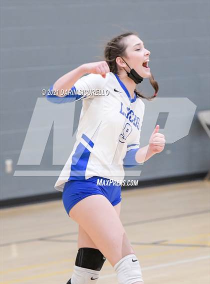 Thumbnail 3 in La Jolla Country Day vs. South Anchorage (Nike Tournament of Champions)  photogallery.
