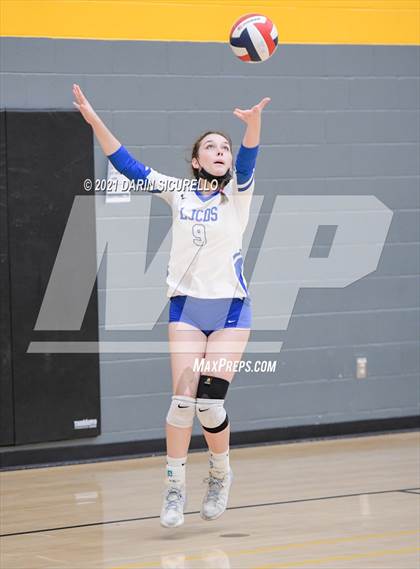 Thumbnail 1 in La Jolla Country Day vs. South Anchorage (Nike Tournament of Champions)  photogallery.