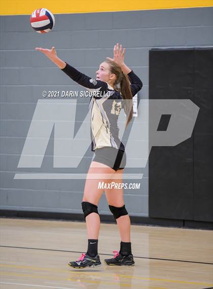 Thumbnail 1 in La Jolla Country Day vs. South Anchorage (Nike Tournament of Champions)  photogallery.