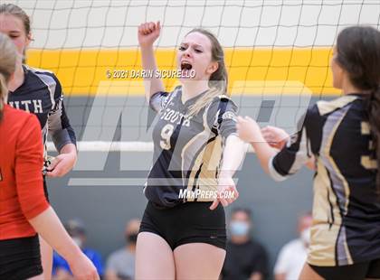 Thumbnail 2 in La Jolla Country Day vs. South Anchorage (Nike Tournament of Champions)  photogallery.