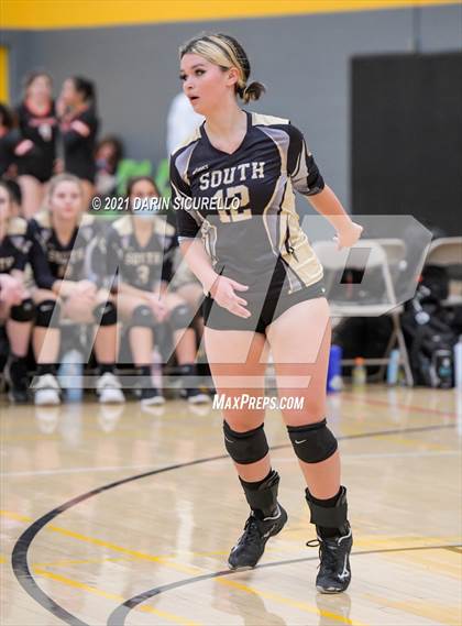 Thumbnail 2 in La Jolla Country Day vs. South Anchorage (Nike Tournament of Champions)  photogallery.