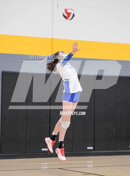 Thumbnail 1 in La Jolla Country Day vs. South Anchorage (Nike Tournament of Champions)  photogallery.
