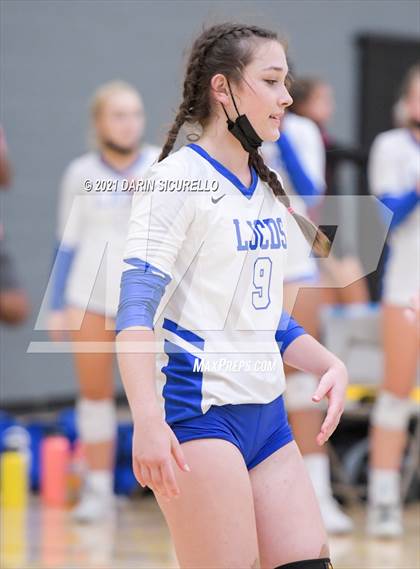 Thumbnail 2 in La Jolla Country Day vs. South Anchorage (Nike Tournament of Champions)  photogallery.