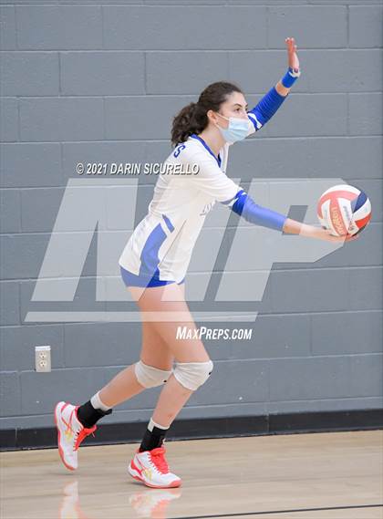 Thumbnail 1 in La Jolla Country Day vs. South Anchorage (Nike Tournament of Champions)  photogallery.