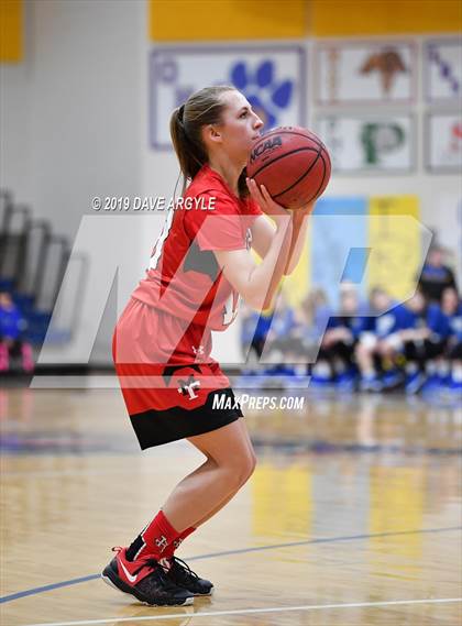 Thumbnail 1 in Carbon vs. Manti (UHSAA 3A Inter-Region) photogallery.