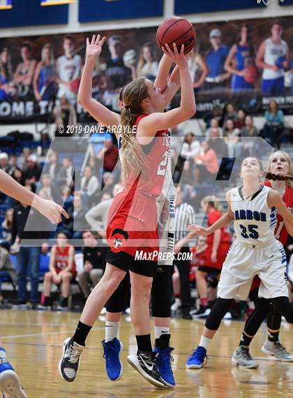Thumbnail 1 in Carbon vs. Manti (UHSAA 3A Inter-Region) photogallery.