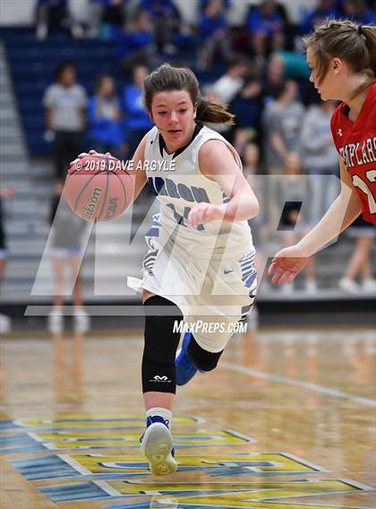 Thumbnail 1 in Carbon vs. Manti (UHSAA 3A Inter-Region) photogallery.
