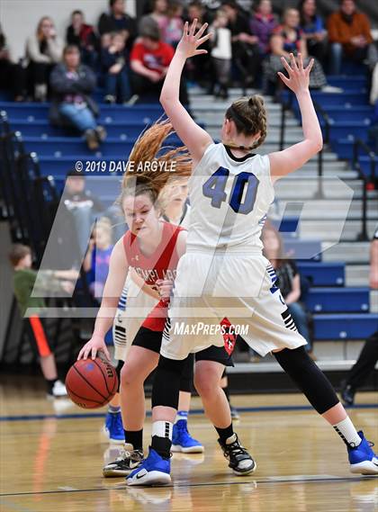 Thumbnail 1 in Carbon vs. Manti (UHSAA 3A Inter-Region) photogallery.