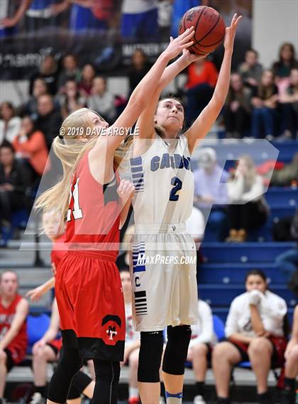 Thumbnail 2 in Carbon vs. Manti (UHSAA 3A Inter-Region) photogallery.