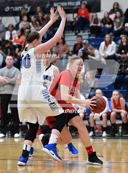 Thumbnail 3 in Carbon vs. Manti (UHSAA 3A Inter-Region) photogallery.