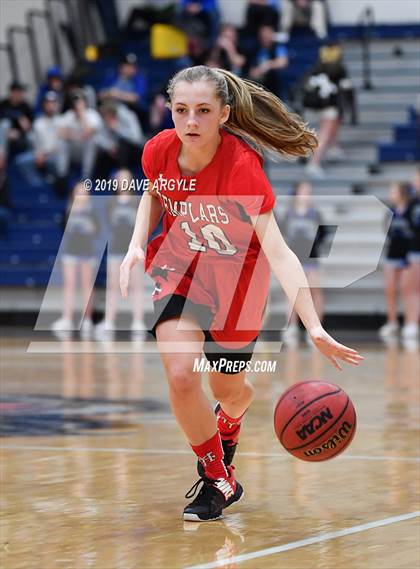 Thumbnail 2 in Carbon vs. Manti (UHSAA 3A Inter-Region) photogallery.