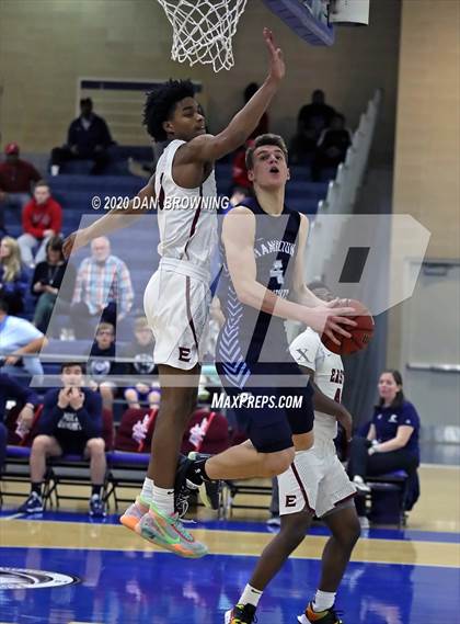 Thumbnail 3 in Memphis East vs. Hamilton Heights (Dr Pepper Classic) photogallery.