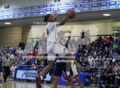 Thumbnail 3 in Memphis East vs. Hamilton Heights (Dr Pepper Classic) photogallery.