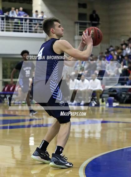 Thumbnail 2 in Memphis East vs. Hamilton Heights (Dr Pepper Classic) photogallery.