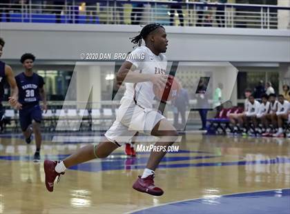 Thumbnail 2 in Memphis East vs. Hamilton Heights (Dr Pepper Classic) photogallery.