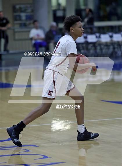 Thumbnail 2 in Memphis East vs. Hamilton Heights (Dr Pepper Classic) photogallery.