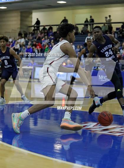 Thumbnail 3 in Memphis East vs. Hamilton Heights (Dr Pepper Classic) photogallery.