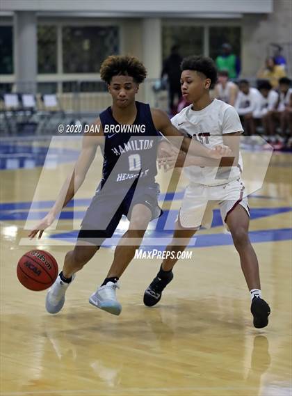 Thumbnail 2 in Memphis East vs. Hamilton Heights (Dr Pepper Classic) photogallery.