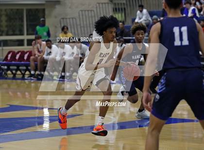 Thumbnail 3 in Memphis East vs. Hamilton Heights (Dr Pepper Classic) photogallery.