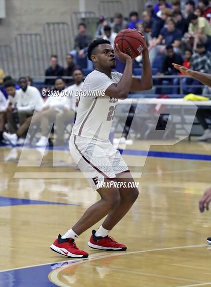 Thumbnail 2 in Memphis East vs. Hamilton Heights (Dr Pepper Classic) photogallery.