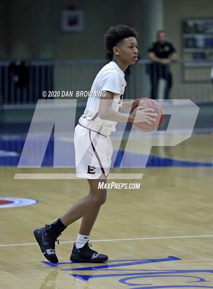 Thumbnail 1 in Memphis East vs. Hamilton Heights (Dr Pepper Classic) photogallery.
