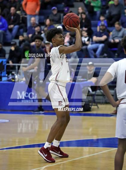 Thumbnail 2 in Memphis East vs. Hamilton Heights (Dr Pepper Classic) photogallery.