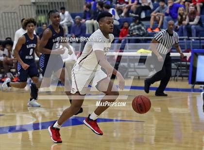 Thumbnail 1 in Memphis East vs. Hamilton Heights (Dr Pepper Classic) photogallery.