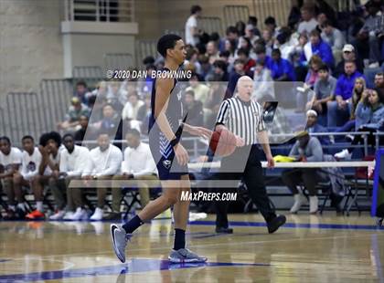 Thumbnail 1 in Memphis East vs. Hamilton Heights (Dr Pepper Classic) photogallery.